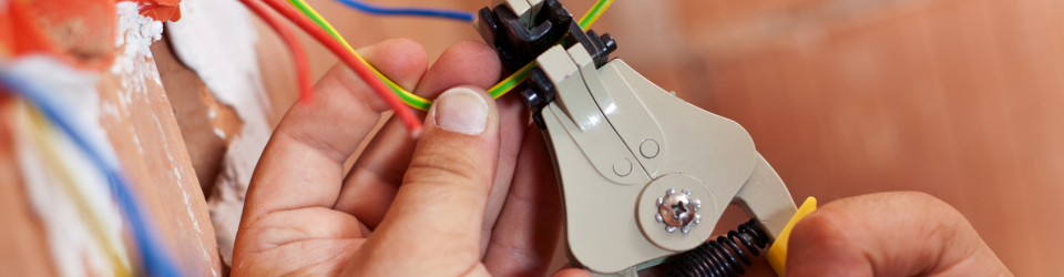 Curso Online Determinacion de Costes y Elaboracion de Procedimientos Basicos de Seguridad y Salud para el Montaje de Redes Electricas de Baja Tension