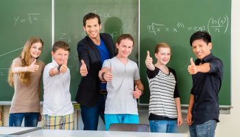 Especialista en Cine como Recursos Didáctico en la Enseñanza Especialista en Cine como Recursos Didáctico en la Enseñanza