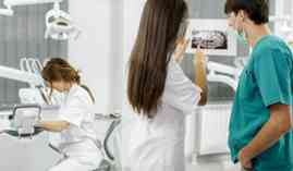 Curso Superior Universitario de Auxiliar de Clinica Dental (Curso Homologado y Baremable de Auxiliar de Odontologia) + Licencia Educativa de Software para la Gestion de Clinicas Dentales Curso Superior Universitario de Auxiliar de Clinica Dental (Curso Homologado y Baremable de Auxiliar de Odontologia) + Licencia Educativa de Software para la Gestion de Clinicas Dentales