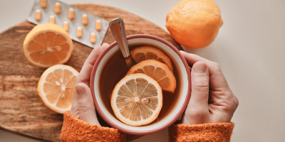 Especialista Universitario en Cosmética y Dermofarmacia (Curso Online en Cosmética y Dermofarmacia + 8 Créditos ECTS) Especialista Universitario en Cosmética y Dermofarmacia (Curso Online en Cosmética y Dermofarmacia + 8 Créditos ECTS)