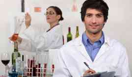 Curso Universitario de Enología: Vinos, Aguardientes y Licores (Titulación Universitaria + 2 Créditos ECTS) Curso Universitario de Enología: Vinos, Aguardientes y Licores (Titulación Universitaria + 2 Créditos ECTS)