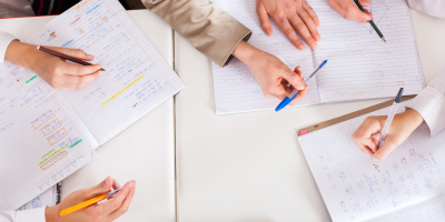 Curso de Docencia y Enseñanza de la Educación Física. Formador de Formadores en Educación Física Curso de Docencia y Enseñanza de la Educación Física. Formador de Formadores en Educación Física