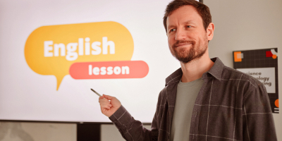 Especialista Universitario en Ensenanza del Ingles para Maestros y Profesores (Curso Online Profesor de Ingles + 8 Creditos ECTS) Especialista Universitario en Ensenanza del Ingles para Maestros y Profesores (Curso Online Profesor de Ingles + 8 Creditos ECTS)