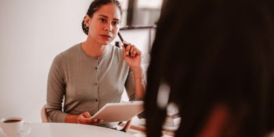 Curso Práctico de Resolución de Problemas y Toma de Decisiones en la Organización Curso Práctico de Resolución de Problemas y Toma de Decisiones en la Organización