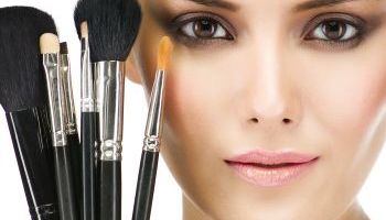 Curso Superior de Tratamientos Capilares. Maquillaje Curso Superior de Tratamientos Capilares. Maquillaje
