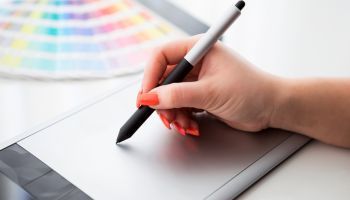 Curso Superior Universitario UX / UI. Usabilidad y Experiencia de Usuario (HOMOLOGADO + 12 CREDITOS ECTS) Curso Superior Universitario UX / UI. Usabilidad y Experiencia de Usuario (HOMOLOGADO + 12 CREDITOS ECTS)