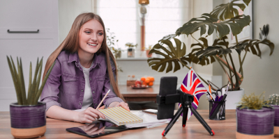 Curso de Inglés A2 (Titulación Universitaria + 8 Créditos ECTS) Curso de Inglés A2 (Titulación Universitaria + 8 Créditos ECTS)