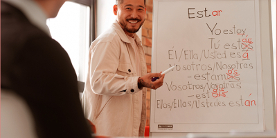 Master en Enseñanza del Español ELE como Lengua Extranjera + 60 Créditos ECTS Master en Enseñanza del Español ELE como Lengua Extranjera + 60 Créditos ECTS