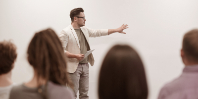 Master Europeo en Pedagogía Terapéutica para Maestros/as Master Europeo en Pedagogía Terapéutica para Maestros/as