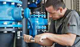 Master en Operaciones de Estaciones de Tratamiento de Aguas + Titulacion Universitaria en Analisis de Agua Potable y Residual Master en Operaciones de Estaciones de Tratamiento de Aguas + Titulacion Universitaria en Analisis de Agua Potable y Residual