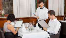 Master en Actividades Basicas de Restaurante y Bar + Titulacion Universitaria en Aplicacion de Normas y Condiciones Higienico-Sanitarias en Restauracion Master en Actividades Basicas de Restaurante y Bar + Titulacion Universitaria en Aplicacion de Normas y Condiciones Higienico-Sanitarias en Restauracion