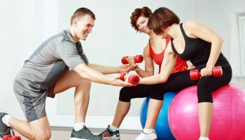 Monitor de Core Training + Salud Deportiva (Doble Titulacion con 4 Creditos ECTS) Monitor de Core Training + Salud Deportiva (Doble Titulacion con 4 Creditos ECTS)