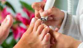 Tecnico Profesional en Manicura, Pedicura y Unas Artificiales. Arte en las Unas (Titulacion Profesional) Tecnico Profesional en Manicura, Pedicura y Unas Artificiales. Arte en las Unas (Titulacion Profesional)