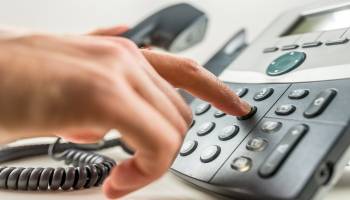UF0036 Gestión de la Atención al Cliente / Consumidor / Usuario (A Distancia) UF0036 Gestión de la Atención al Cliente / Consumidor / Usuario (A Distancia)