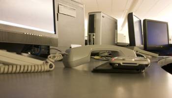 UF0529 Atención al Cliente y Tratamiento de Consultas de Servicios Financieros (A Distancia) UF0529 Atención al Cliente y Tratamiento de Consultas de Servicios Financieros (A Distancia)