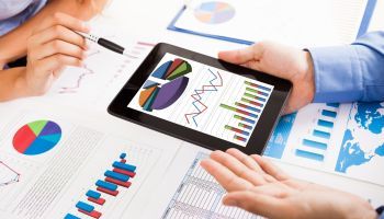 ADGN003PO ADMINISTRACIÓN Y OPERACIONES DE UNA ENTIDAD FINANCIERA (SECTOR: BANCA) ADGN003PO ADMINISTRACIÓN Y OPERACIONES DE UNA ENTIDAD FINANCIERA (SECTOR: BANCA)