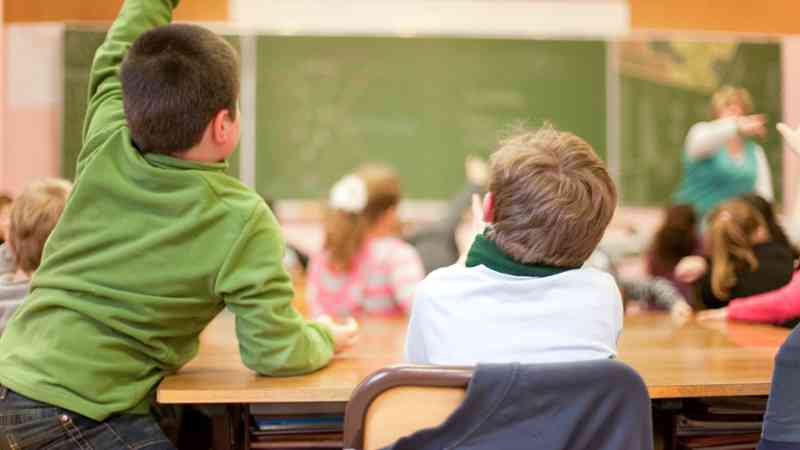 Liderazgo Escolar para el Exito Educativo del Alumnado (Titulacion Universitaria con 4 Creditos ECTS)