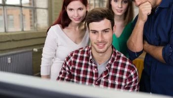 CURSOS HOMOLOGADOS PLATAFORMAS WEB DE GESTIÓN ESCOLAR: Postgrado en Gestión de Plataformas Web y Mobile Elearning para Centros Educativos + Titulación con 5 ECTS