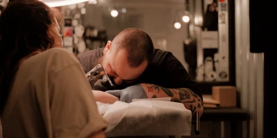 Curso en Micropigmentación, Tatuaje y Piercing