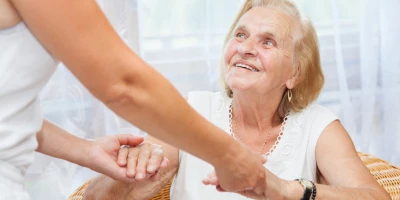 POSGRADO TCAE HEMODIÁLISIS: Postgrado en Prevención de Riesgos Laborales para TCAE en Hemodiálisis