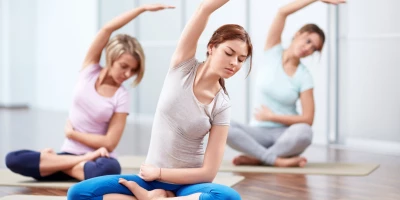 Curso de Yoga para el Embarazo y Postparto (Titulación Universitaria + 8 Créditos ECTS)