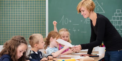 CURSO DE DIDÁCTICA EN CIENCIAS SOCIALES: Especialista en Didáctica de las Ciencias Sociales para Maestros de Educación Primaria