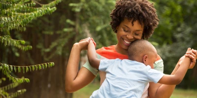 CURSO CRIANZA CON APEGO PRIMERA INFANCIA: Experto en Educación Emocional durante la Primera Infancia + Educación Infantil y Crianza con Apego (Doble Titulación + 10 Créditos ECTS)