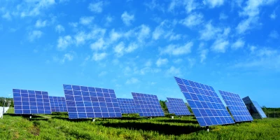 Master en Gestión de Proyectos de Instalaciones Solares Fotovoltaicas: Solar Project Management (Triple Titulación + 35 Créditos PDUs + 5 ECTS) (Certificación PMP - PMI - Actualizado 7ª Edición PMBOK)