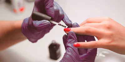 CURSO ONLINE DE UÑAS: Curso de Especialista en Uñas Decoradas: Manicura, Pedicura y Uñas Decoradas