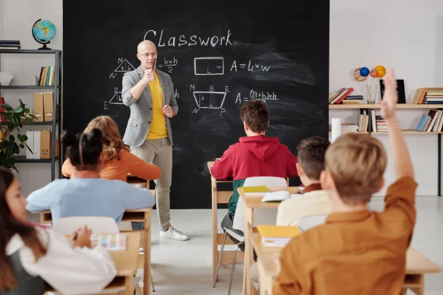 Dettati per bambini, una risorsa per migliorare la scrittura e l'ortografia: