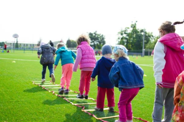 dinamiche rompighiaccio per adolescenti