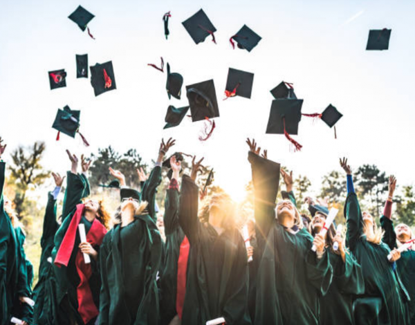 università che ha una laurea in giurisprudenza