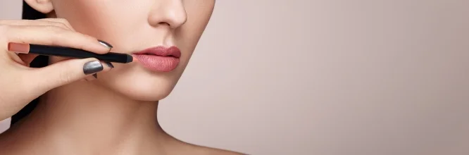 ¿Cómo delinear labios?