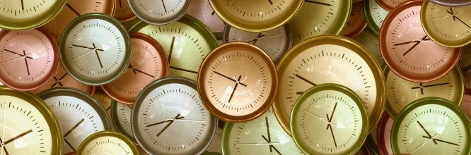 ¿Cómo restaurar un reloj?