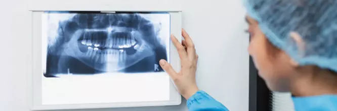 Quanto dura la carriera dell'ortodontista?