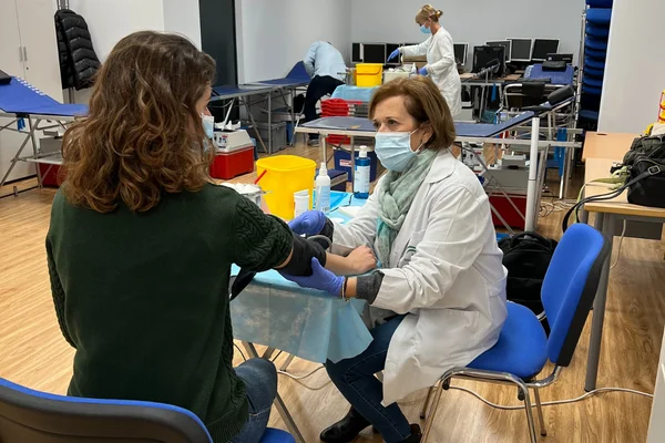 Euroinnova dona sangre para salvar vidas