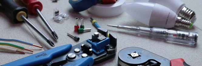 Herramientas imprescindibles para cualquier electricista - Electro System