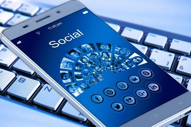 Cos'è il social media marketing e i suoi piani?